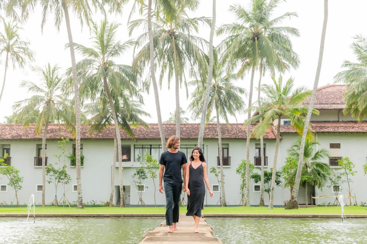 The Blue Water - Geoffrey Bawa Heritage - City Resort Hotel Wadduwa Luaran gambar